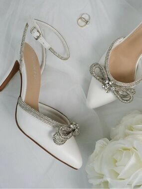 TOP Moda White Pointed-Toe Rhinestone Bow Ankle-Strap Heels
